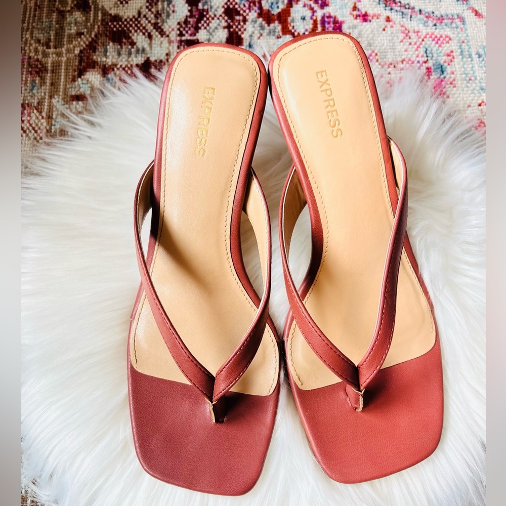 Express Heels